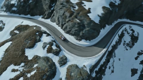 Rally Car vs Avalanche