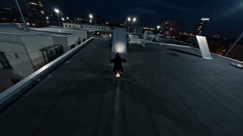FPV Rooftop Motorcycle Escape