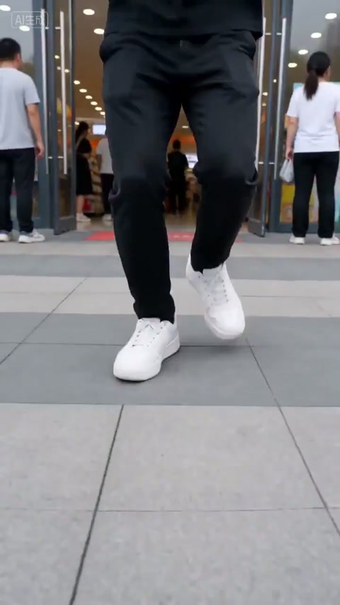 Spicy Chicken Feet Comedy