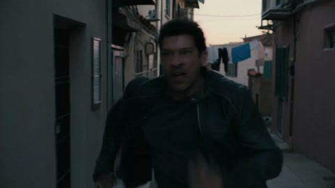 Man Sprinting Narrow Back Alleys Police